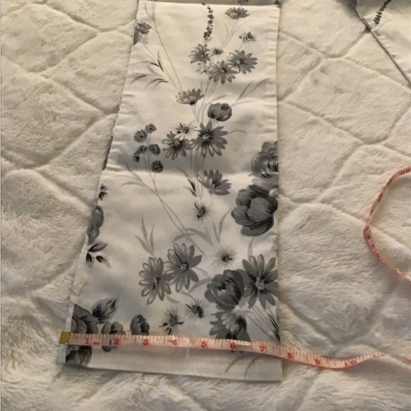 Tark 1 Cream and Gray Floral Pants - Picture 8 of 9